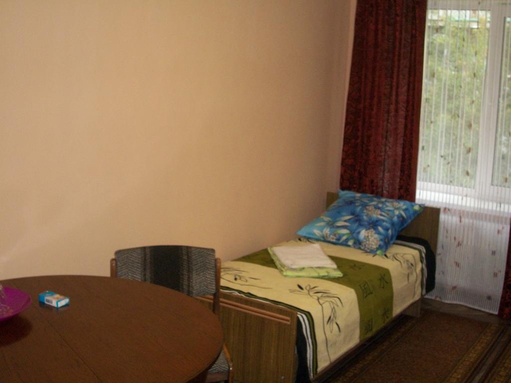 Hotel Pivdennyi Oleksandriia Oda fotoğraf